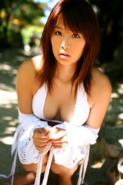 小雄和三个护士的性事